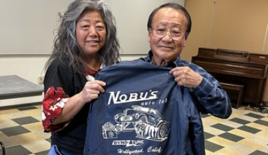 Nobu Oshiro with his daughter Taryn Oshiro.
